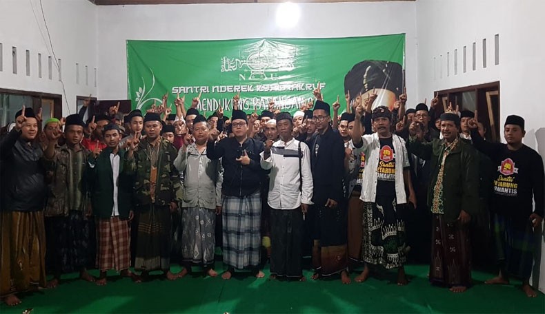 title Kiai Muda dan Gus se-Jatim Rapatkan Barisan Menangkan Jokowi-Ma'ruf Kiai Muda dan Gus se-Jatim Rapatkan Barisan Menangkan Jokowi-Ma'ruf