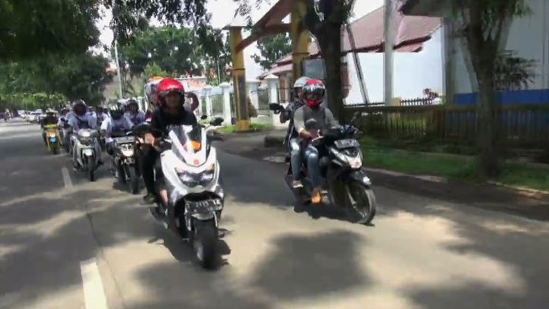 Konvoi Motor, Caleg Perindo Charly Van Houten Sapa Warga Subang