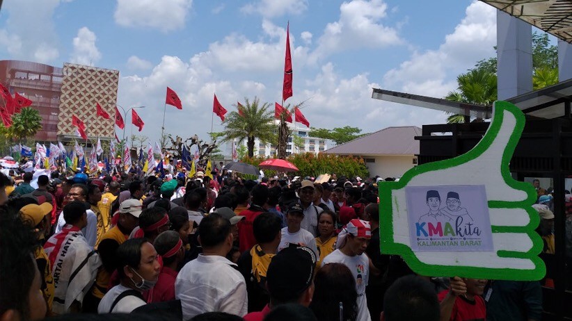 Jokowi Targetkan Perolehan Suara di Kalimantan Barat di Atas 60 Persen - Bagian 4