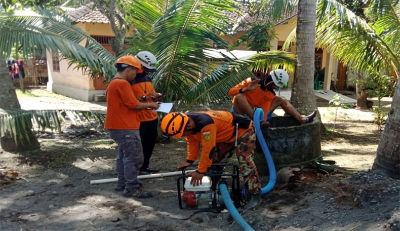 Banjir Surut, Puluhan Sumur Warga Panjatan Kulonprogo Tercemar