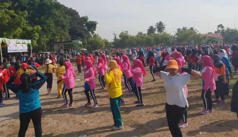title Caleg Perindo Gelar Senam Massal Bareng Emak-Emak di Serdang Bedagai Caleg Perindo Gelar Senam Massal Bareng Emak-Emak di Serdang Bedagai