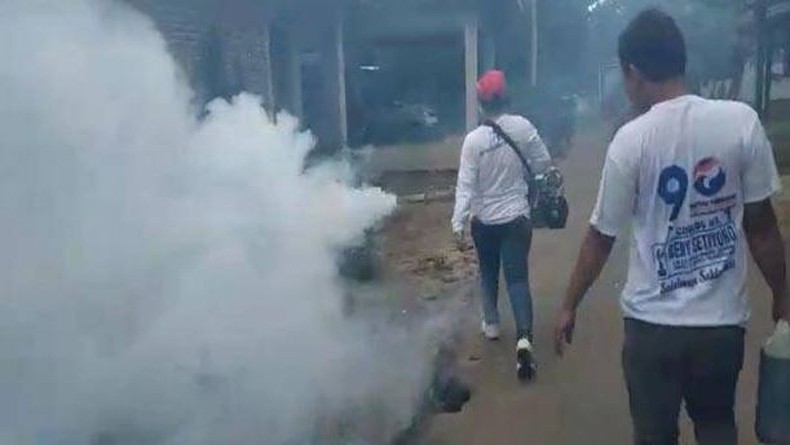 Tim Caleg Perindo Tuntaskan Fogging 1.400 Rumah di Tambangan Semarang