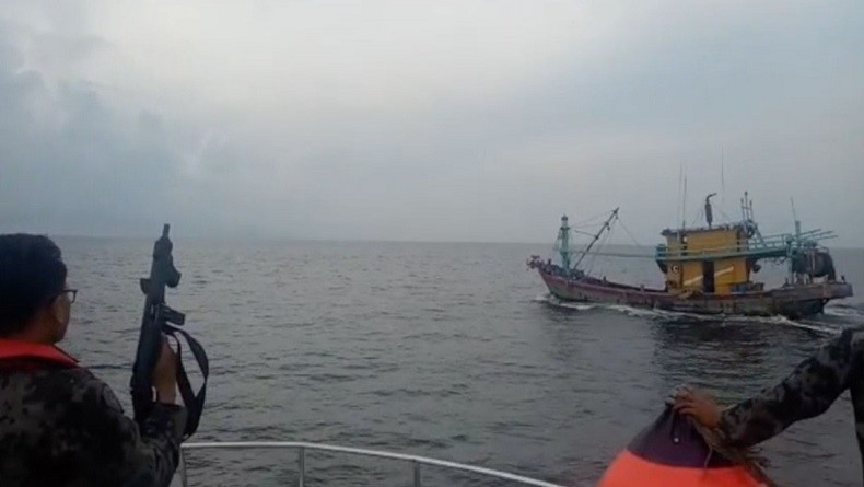 KKP Kembali Tangkap 2 Kapal Asing Berbendera Malaysia di Selat Malaka
