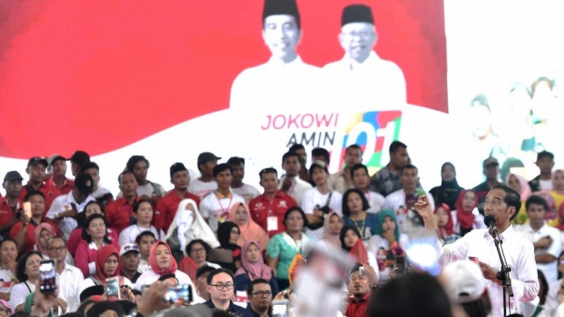Kampanye di Batam, Jokowi Disambut Puluhan Ribu Pendukung