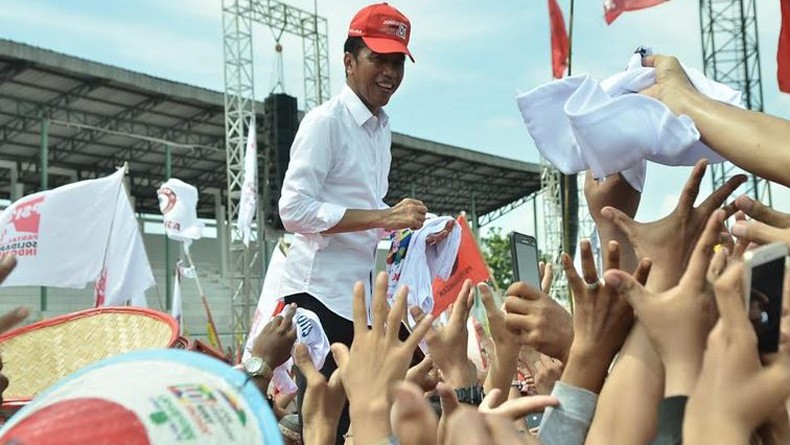 Jokowi-KH Ma'ruf Amin Target Kemenangan 60% Suara di Karawang