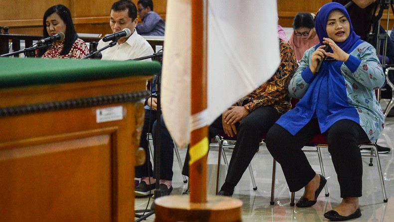 Bupati Bekasi Nonaktif Mengaku Hanya Terima Rp10 Miliar Dari Meikarta