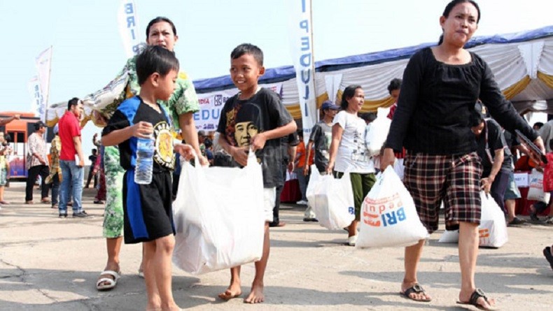 title Bantuan Sembako Bagi Pasien Covid-19 di Gunungkidul Tinggal 300 Paket Bantuan Sembako Bagi Pasien Covid-19 di Gunungkidul Tinggal 300 Paket