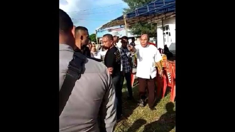 Wagub Maluku Utara Nyaris Pukul Pengawas TPS di Fidi Jaya