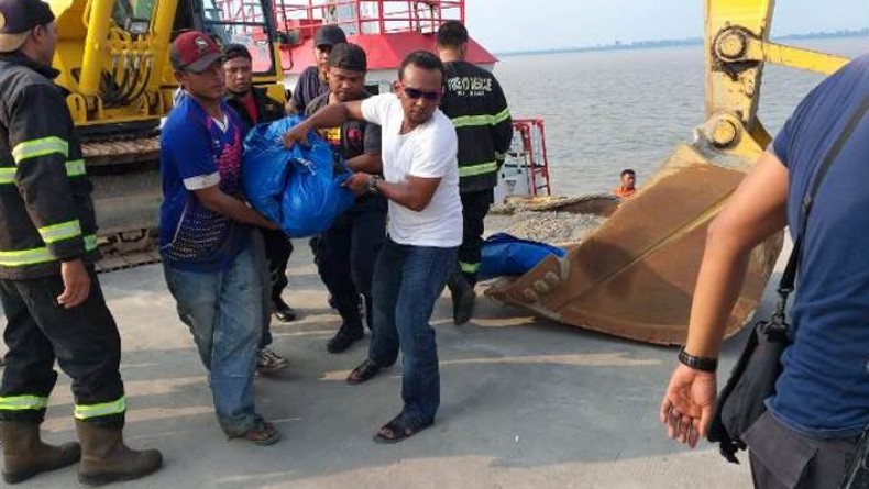 4 ABK Tewas Terjebak Dalam Bungker Kapal di Pelabuhan Industri Siak