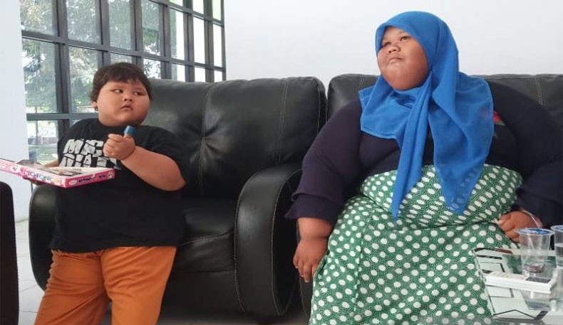 Kakak Adik Penderita Obesitas Akut di Sigi Sulteng Jalani Diet Ketat