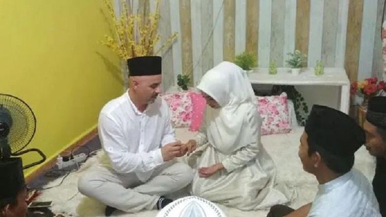 Geger, Warga Merangin Jambi Menikah dengan WNA tanpa Izin