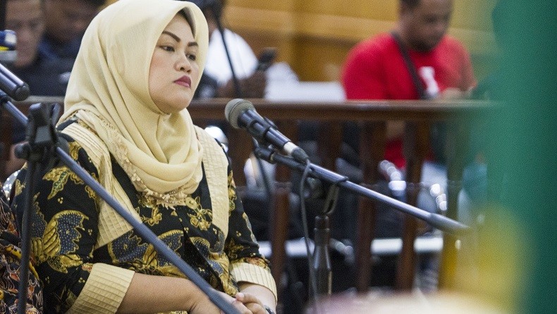 Bupati Bekasi Nonaktif Minta Dihukum Seringan-ringannya karena Harus Urus 4 Anak