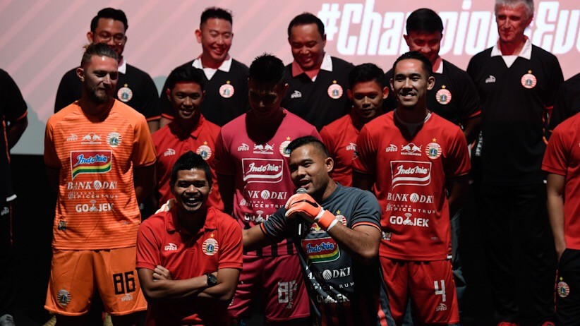 Persija Jakarta Luncurkan Jersey Baru - Bagian 1