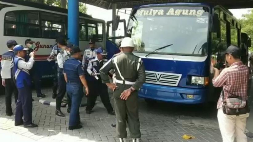 Sidak Angkutan Mudik di Bojonegoro, 24 Kendaraan Ditemukan Tak Laik Jalan