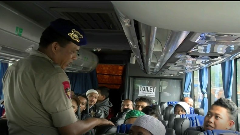 Cegah Massa People Power, Tim Gabungan Razia Kendaraan di Pelabuhan Bakauheni