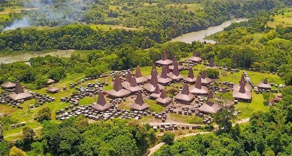 Mengintip Kampung Kuno Wainyapu, Terlihat Eksotis Sembunyi di Sumba
