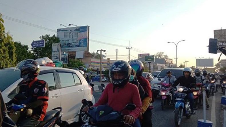 H-5 Arus Mudik Lebaran 2019, Jalur Pantura Cirebon Mengalami Perlambatan
