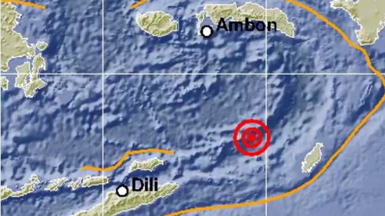 Titik Pusat Gempa BMKG Kecepatan Gelombang Tsunami Tergantung