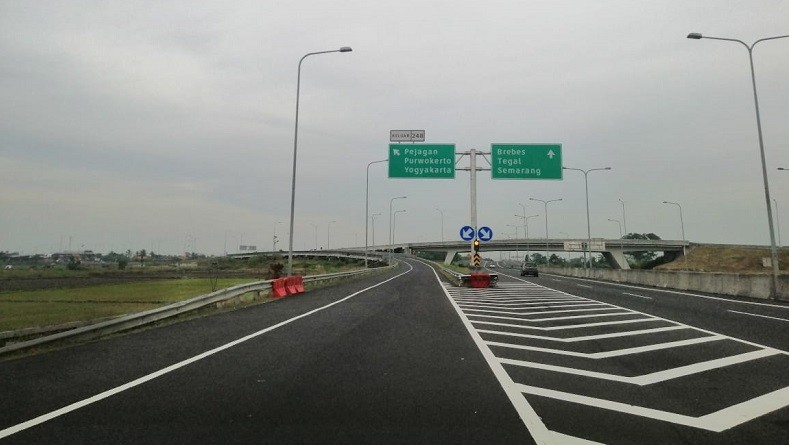 H-2 Lebaran Arus Lalu Lintas ke Jateng Lancar, Ciputat- Pejagan 3 Jam 15 Menit