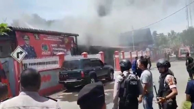 Pascakebakaran, Napi Larang Polisi Masuk ke Rutan Kelas IIB Sigli Aceh