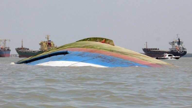 title Kapal KM Lintas Timur Tenggelam di Banggai Laut, 19 Penumpang Masih Dicari Kapal KM Lintas Timur Tenggelam di Banggai Laut, 19 Penumpang Masih Dicari