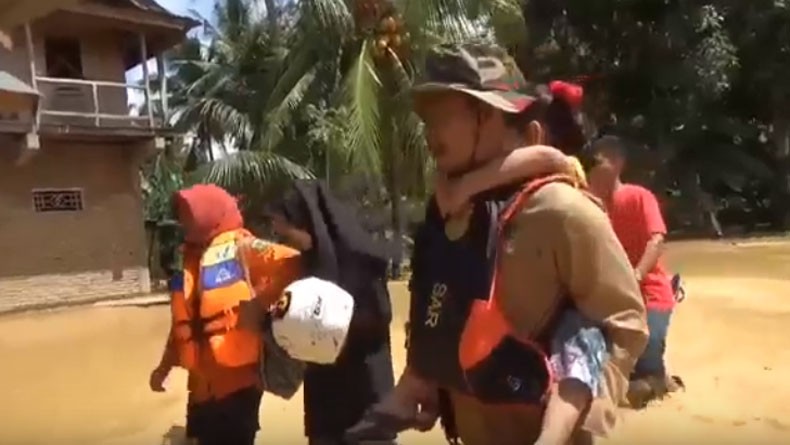 Ribuan Rumah di Luwu Terendam Banjir 1 Meter, BPBD Evakuasi Warga