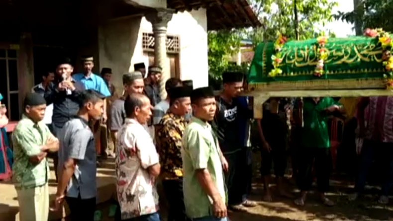 6 Orang Tersambar Petir saat  Mancing Ikan di Pringsewu, 1 Tewas