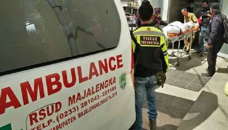 title Kecelakaan Cipali, Korban Mobil Expander Satu Keluarga Pulang Liburan Kecelakaan Cipali, Korban Mobil Expander Satu Keluarga Pulang Liburan