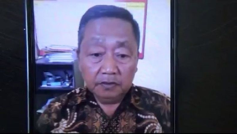 Dituduh Selewengkan Dana BOS, Guru Pukul Kepala Kepsek Pakai Palu