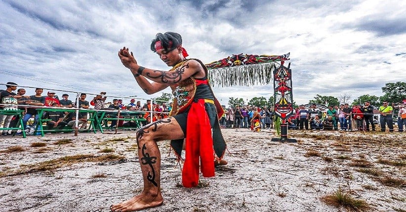  Kisah Mistis Buaya Kuning, Pelindung Suku Dayak Tanjung 