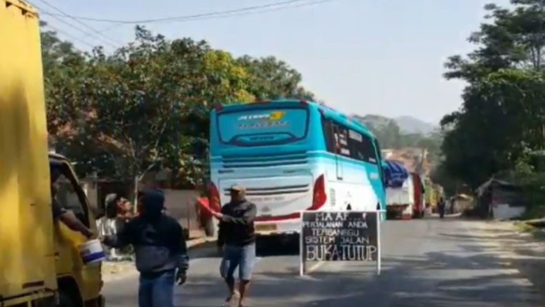 Ada Pembetonan Jalan, Hindari Jalur Selatan Brebes Jika Tak Ingin Kejebak Macet