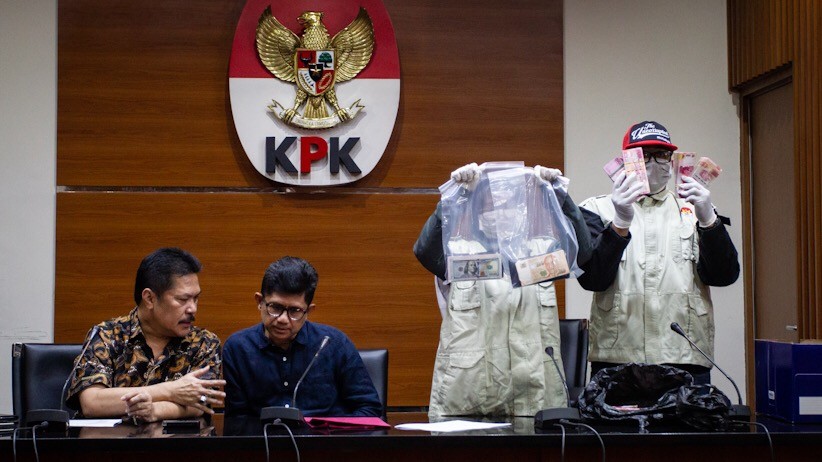 KPK Pamer Uang Hasil OTT Jaksa Kejati DKI Jakarta - Bagian 2