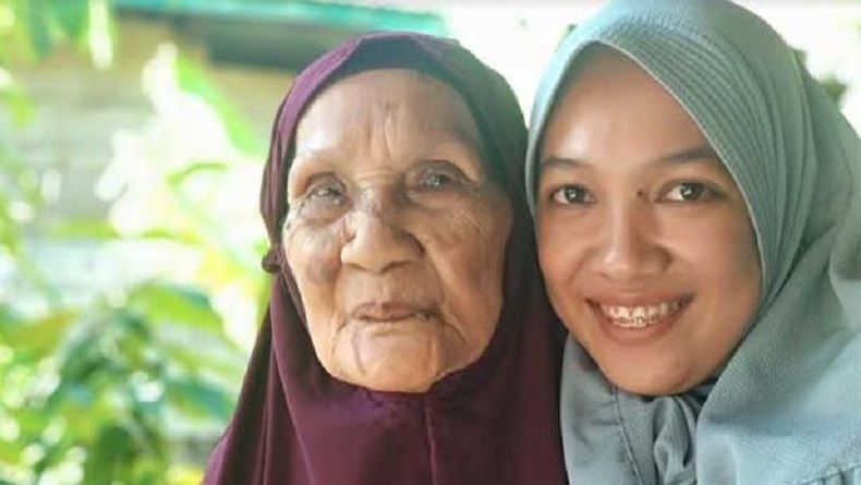 Tak Bawa Alat Bantu Berjalan, Nenek 101 Tahun asal Bone Berangkat Haji