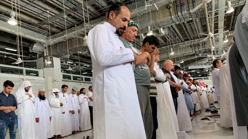 Jamaah Haji Menjalani Ibadah dengan Suhu hingga 40 Derajat Celsius - Bagian 2