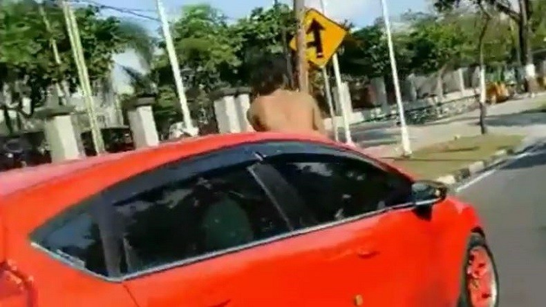 Viral Video Pria Bugil Menari di Atas Mobil, Polresta Pekanbaru Selidiki Pelaku
