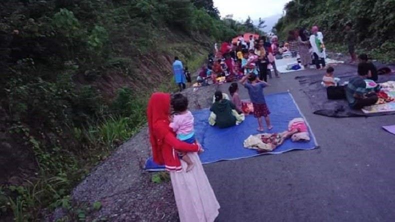 Pengungsi Korban Gempa Halmahera Selatan Butuh Bantuan Makanan dan Air Bersih