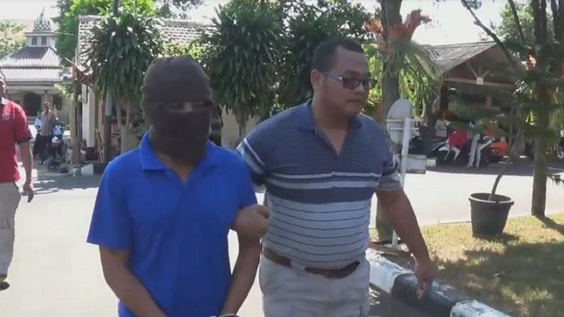 title Istri Kabur dari Rumah, Bapak di Salatiga Cabuli Anak Kandung selama 5 Tahun Istri Kabur dari Rumah, Bapak di Salatiga Cabuli Anak Kandung selama 5 Tahun