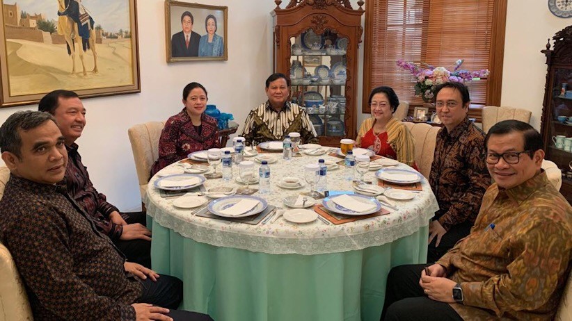 Momen Prabowo-Megawati Satu Meja Makan Siang Bersama - Bagian 1