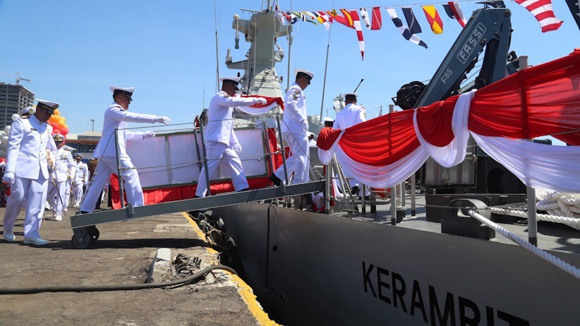 KRI Kerambit-627 Perkuat Alutsista TNI AL - Bagian 4