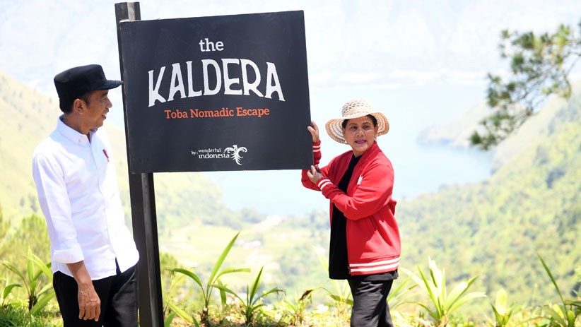 Momen Jokowi dan Iriana Berkunjung ke The Kaldera Toba Nomadic Escape - Bagian 1