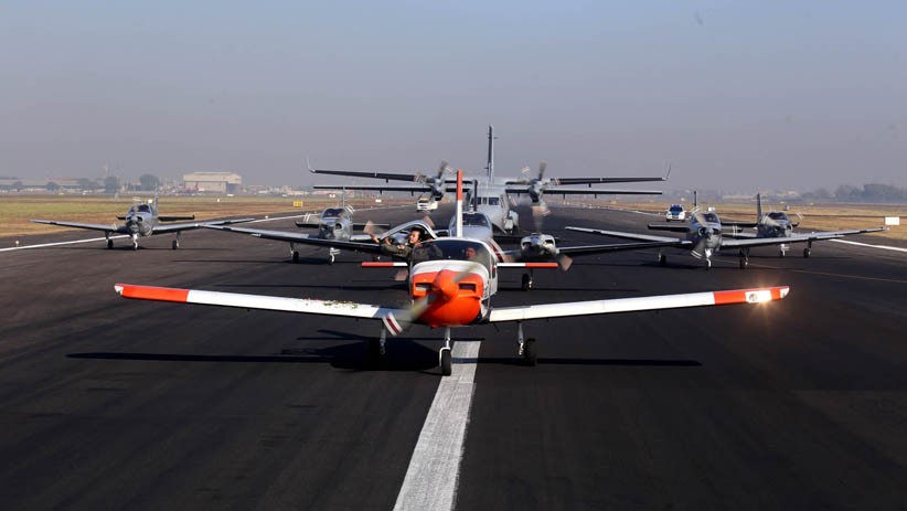 HUT ke-55, Lanudal Juanda Tabur Bunga di Landasan Pacu - Bagian 2