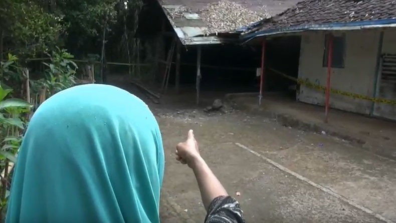title Pembunuhan Gadis Dalam Karung, Ayah Tersangka: Anak Saya Biasa Saja di Rumah Pembunuhan Gadis Dalam Karung, Ayah Tersangka: Anak Saya Biasa Saja di Rumah