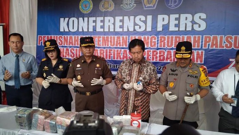 21.632 Lembar Uang Palsu Dimusnahkan Polda dan BI Sumut