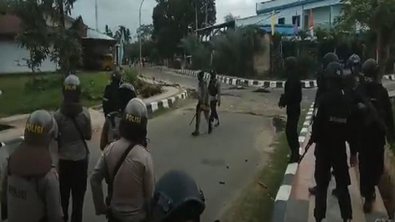 Situasi Sorong Kondusif, Akses Internet Masih Sulit dan 50% Napi Serahkan Diri