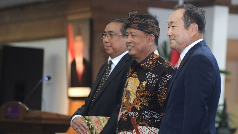 Ini Dia Rektor Asing Pertama di Indonesia, Berasal dari Korea Selatan - Bagian 1