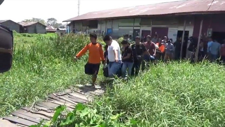 Pria Bertato Tewas Gantung Diri dan Tinggalkan Pesan untuk Istrinya yang Kabur