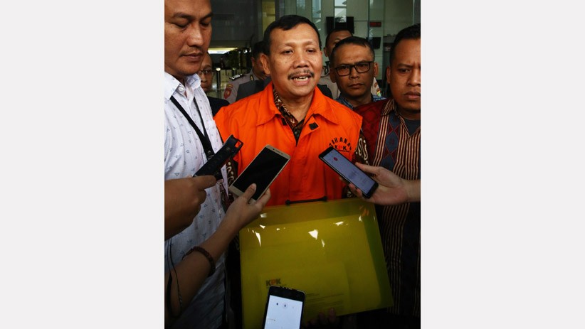 Kasus Suap Proyek Meikarta, Sekda Jabar Iwa Karniwa Ditahan KPK - Bagian 2