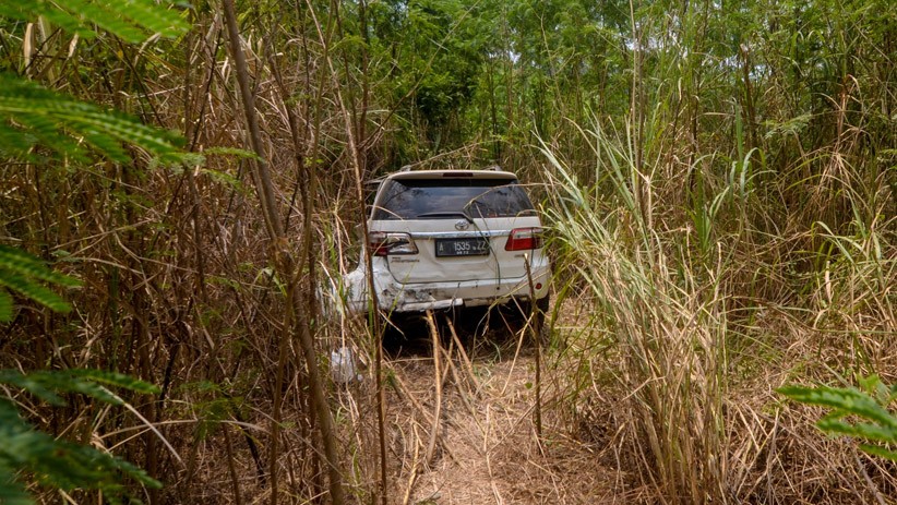 Mobil Korban Tabrakan Beruntun di Tol Cipularang Belum Dievakuasi - Bagian 2