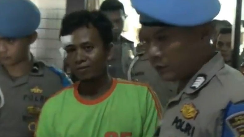 title Diancam 6 Tahun Penjara, Sopir Dump Truk: Saya Tidak Tahu Kelebihan Muatan Diancam 6 Tahun Penjara, Sopir Dump Truk: Saya Tidak Tahu Kelebihan Muatan