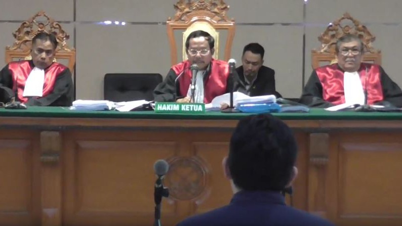 Korupsi DAK, Bupati Cianjur Nonaktif Irvan Muchtar Divonis 5 Tahun Penjara